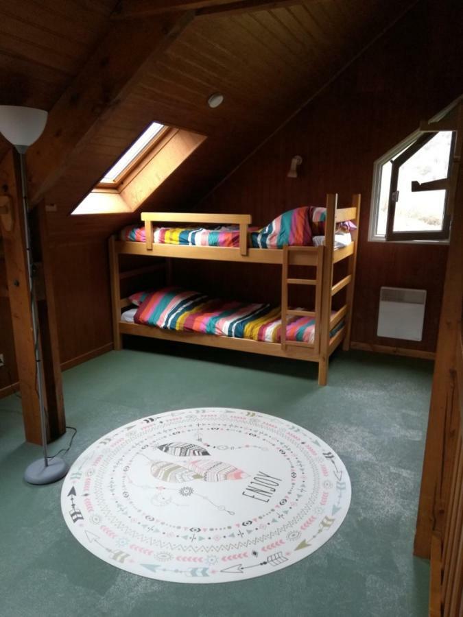 Les Chalets De La Foret D'Issaux Osse-en-Aspe Eksteriør bilde